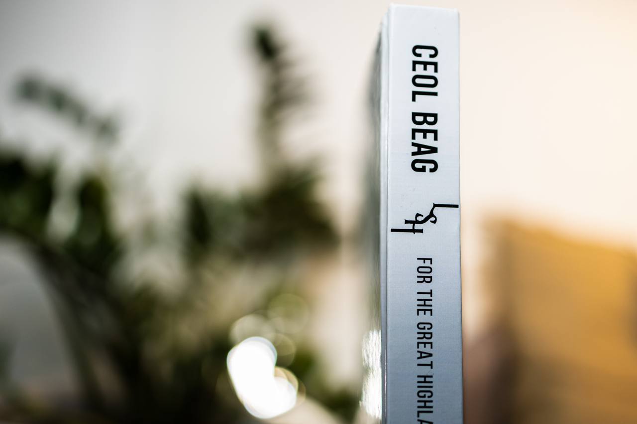 PREMIUM *SIGNED* + CEÒL BEAG VOL. 1 + LIMITED EDITION STICKER - Modern Piping